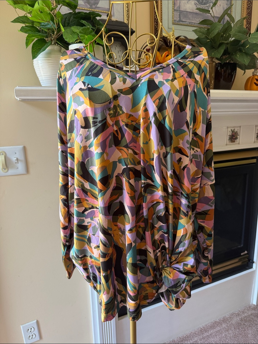 Abstract Print V-Neck Long Sleeve Tunic in Multi-Color m-xl new sku19 stretch